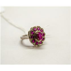 925 SILVER RING WITH MULTI RED GEMS SIZE 7