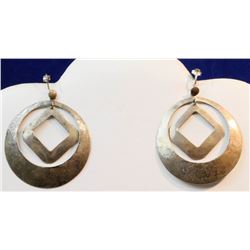 925 SILVER DIAMOND SHAPED HOOP EARRINGS