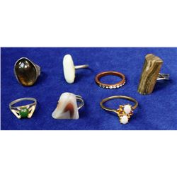 LOT OF 7 ASSORTED VINTAGE RINGS