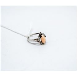 STERLING SILVER RING WITH PINK STONE SIZE 6.25