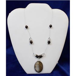 CRYSTAL AND BEADED NECKLACE WITH PENDANT, 16"
