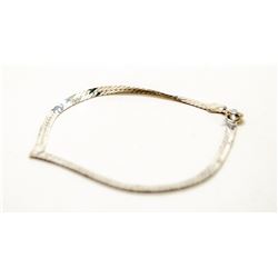 7.5" 925 SILVER HERRINGBONE WITH V BRACELET