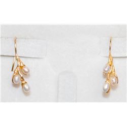 FRESHWATER PEARL EARRINGS