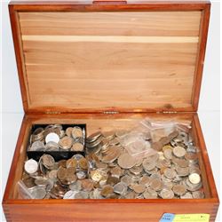 WOODEN BOX FULL OF ASSORTED VINTAGE COINS