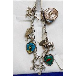 VINTAGE YELLOWSTONE PARK CHARM BRACELET