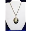 Image 1 : VINTAGE CAMEO PENDANT WITH 24" CHAIN