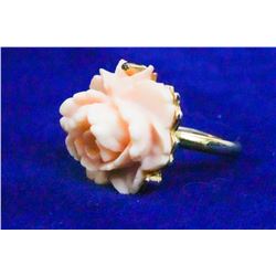 ORNATE GOLD TONE RING WITH PINK ROSE