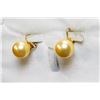 Image 1 : LARGE FAUX PEARL CLIP ON EARRINGS