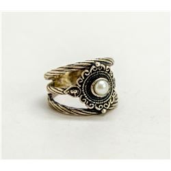 TRIPLE LOOP SILVER RING WITH PEARL SIZE 6