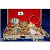 Image 1 : JEWELLERY BOX FULL OF SCRAP AND COSTUME JEWELLERY