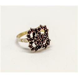 STERLING SILVER GARNET CLUSTER RING SIZE 8.5
