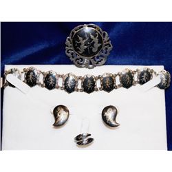 STERLING SILVER SIAMESE BRACELET BROOCH EARRINGS &