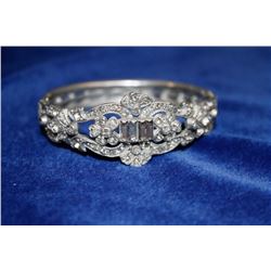 ORNATE COSTUME BANGLE WITH RHINESTONES