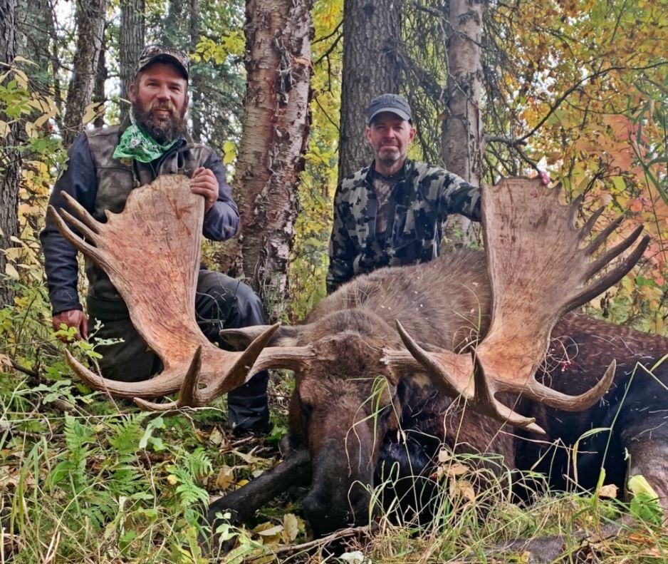 Alaskan Trophy 10 day Moose Hunt 2022 1 Person
