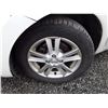 Image 12 : B6 --  2014 NISSAN VERSA NOTE S  , White , 246623  KM's