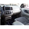Image 30 : F1 --  2004 FORD ESCAPE XLT  , Gold , 221125  KM's