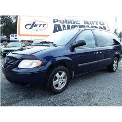 I1 --  2005 DODGE GRAND CARAVAN SE , Blue , 271219  KM's