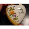 Image 1 : French hand painted Limoges box signed  #1502912