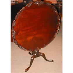 Tilt-top Table #1515036