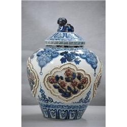 Blue  and  white  with  iron  red  porcelain #1526565