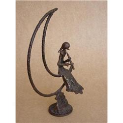 Modern Sculpture Girl Playing Flute on the Moon#1538634