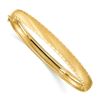 Image 1 : 14K Satin Diamond-cut Edge Oval Flexible Bangle