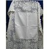 Image 1 : VICTORIAN WHITE TABLECLOTH - WIDE LACE #1503409