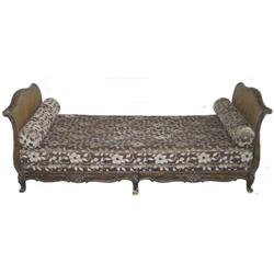 Antique Chaise Lounge Day Bed / Sofa #1557094