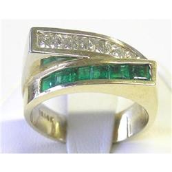 Vintage Emerald & Diamond 14K Gold Ring #1557373