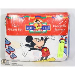 VINTAGE SEALED SNOOZN' MICKEY