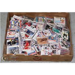 FLAT OF HOCKEY CARDS