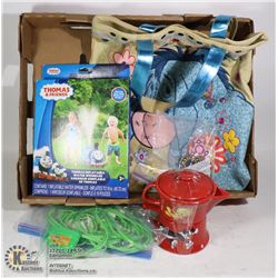 FLAT WITH KIDS ITEMS