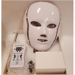 COLORFUL LED LIGHT THERAPY FACE MASK WITH REMOTE