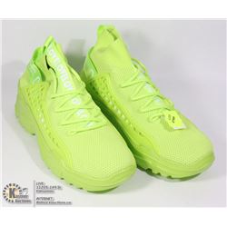 NEON GREEN SIZE 40 WORK OUT SHOES