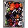 Image 1 : FLAT OF ASSORTED DOG TOYS