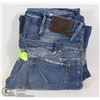 Image 1 : TWO PAIRS OF BLUE BLOOD WOMENS JEANS SIZE 29/34