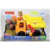 Image 1 : NEW FISHER PRICE LITTLE PEOPLE DUMP TRUCK