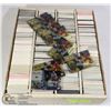 Image 1 : FLAT WITH LARGE LOT OF ASSORTED HOCKEY CARDS
