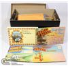 Image 1 : BOX OF POSTCARDS BOOKLETS
