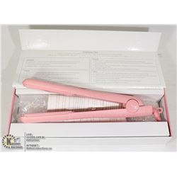 EVOLUTION PROFESSIONAL HAIR STRAIGHTENER
