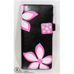 NEW SHAG WEAR WOMENS WALLET