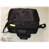 Image 1 : TARGUS TRAVEL BAG PADDED LAPTOP SLOT