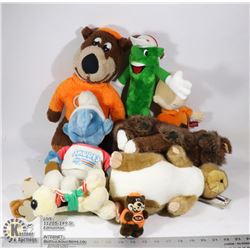 STUFFED TOYS BIC'S PICKLE; CHARLIE BROWN; A & W