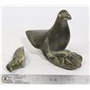Image 1 : TWO INUIT SOAPSTONE CARVINGS