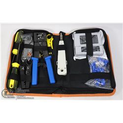 ELECTRICIANS TOOL KIT IN TRAVEL BAG