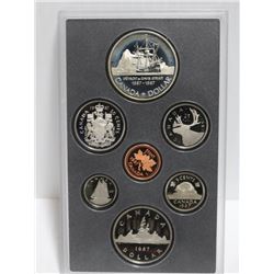 1987 CANADIAN MINT SET WITH SILVER DOLLAR