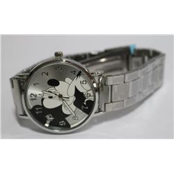 NEW MICKEY MOUSE WATCH STAINLESS