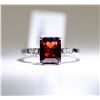Image 2 : 22) 10 KARAT WHITE GOLD GARNET AND DIAMOND RING