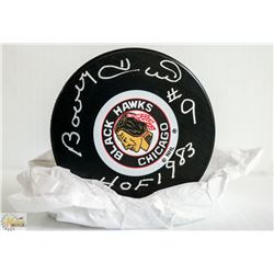 BOBBY HULL  SIGNED BLACKHAWKS LOGO HOCKEY PUCK