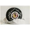 Image 1 : BOBBY HULL  SIGNED BLACKHAWKS LOGO HOCKEY PUCK